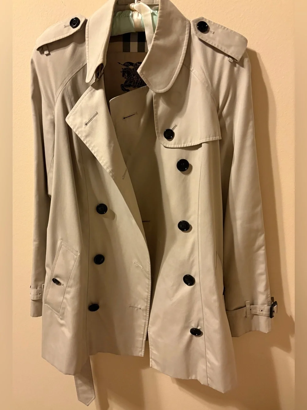 Classic Burberry Women's Beige Double-Breasted Trench Coat US Sz 4 - Picture 4 of 8